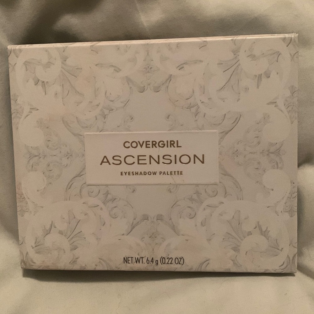 Covergirl “Ascension” Eye Shadow Palette
